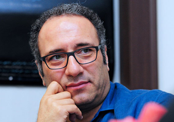 Reza Mirkarimi  • Director, Festival de Cine Internacional Fajr