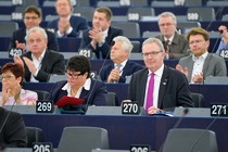 MEPs approve copyright reform